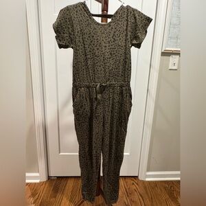 Treasure & Bond Olive Patterned Jumpsuit